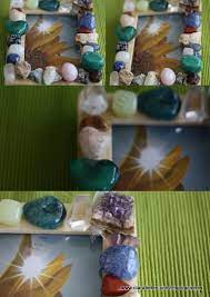 Espejo realizado con palitos de helado para los palitos de helado podemos usar los que. Decorar Con Semillas Y Piedras Los Marcos De Espejo