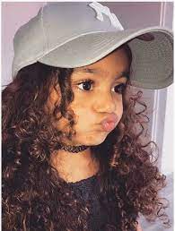Epingle Par Grasielle Sur Babies Childrens Petite Fille Metisse Vetements De Petites Filles Cheveux D Enfant