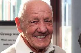 Steel worker nicknamed Spiderman was first person to cross Runcorn-Widnes  bridge