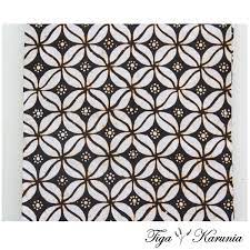 Capo fret 4 intro : Jual Kain Batik Cap Solo Hitam Putih Motif Bunga Kawung Di Lapak Joanne By Tigakarunia Bukalapak
