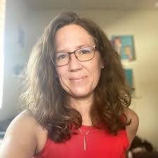 Kristin Mckee's Instagram, Twitter & Facebook