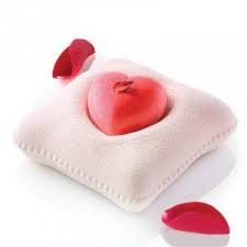 Moule Coussin Coeur Ti Voglio Bene Silikomart Coussin Coeur Outils Decoration Gateaux Moule En Silicone