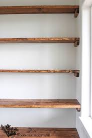 Wood Shelf Panosundaki Pin