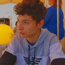 Altavilla, silenzio e lacrime alla camera ardente per Kevin ed Emanuel:  «Erano due fratellini dolcissimi». IL VIDEO