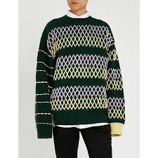 Representante do pragmatismo e da graça americanos, enfatizando as tradições da marca, a linha celebra o clássico e. Calvin Klein 205w39nyc Embroidered Wool And Mohair Blend Jumper In Green Modesens