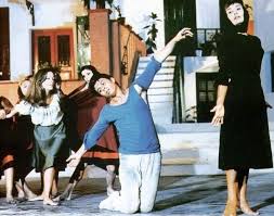 Γεγονοτα δεκαετιασ 1970 0000064786 στιγμιότυπα από την επιθεώρηση «ω, τι κρέας μαμά». Baggelhs Seilhnos Ton Apokaloysan Noyregief Ths Elladas Kai 3ekinhse Thn Kariera Toy Sta 16 H 8yellwdhs Sxesh Me Th Maria Iwannidoy Kai To Ado3o Telos Sto Xeiroyrgeio Mhxanh Toy Xronoy