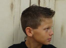 Coupe De Cheveux Garcon 13 Ans Coiffure Coiffure2017 Cheveux Tendance Tendance2017 Coupe De Cheveux Ado Cheveux Courts Garcon Coupe De Cheveux Garcon
