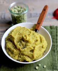 Puree De Pois Casse Au Thym Et Piment D Espelette Recette Puree De Pois Pois Casses Piment Espelette