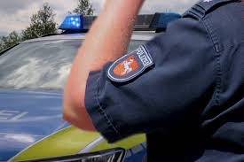 Schwanger mit drillingen | bild live 750 Gaste Bei Clan Beerdigung Stadt Essen Weist Vorwurfe Zuruck