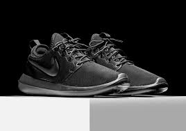 Nike Roshe Two Triple Black 844656 001 Sneakernews Com