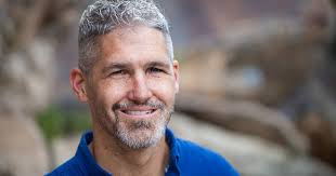 Ryan Commerson: 5 Things You Should Do To Become a Thought Leader In Your  Industry