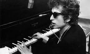 His father abe worked for the standard oil co. Bob Dylan Warum Der Musiker Uberbewertet Ist Udiscover Germany
