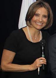 Los colombianos estamos acostumbrados a anular la posición del otro. Maria Lucia Fernandez Wikipedia La Enciclopedia Libre