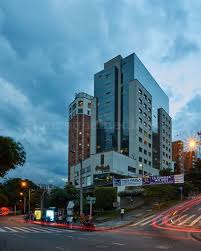 These medellin el poblado condos for sale occupy the 25th (3 bedroom apartment) and the 26th (1 bedroom loft suite) floors. Diego Alberto Velasquez Ossa Urologo En Medellin Masquemedicos