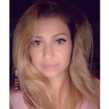 What are some good bakeries for cupcakes in Lemoore?