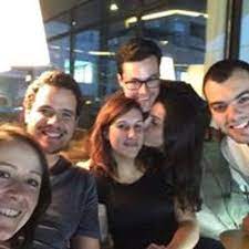 Atenta, manuela moura guedes não perdeu a oportunidade de atacar o rival. Miguel Moura Guedes S Stream