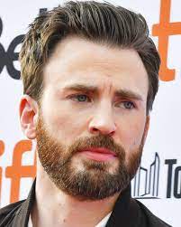 Christopher Robert Evans On Instagram I Mean Just Look At Him I Want To Play With His Hair And Rub His Robert Evans Chris Evans Captain America Chris Evans