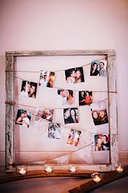 1001 Idees Pour Afficher Ses Tirages Grace Au Cadre Photo Original Porte Photo Mural Idees Cadre Photo Cadre Multi Photo