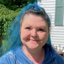 Carrie Melton's Instagram, Twitter & Facebook