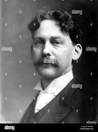 Francis Comerford's Instagram, Twitter & Facebook