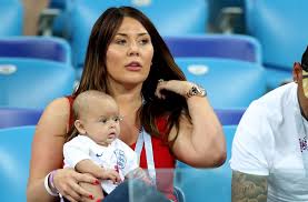 Luka modric turned in an inspirational display crowned by an outrageous goal to send croatia into the last 16 of euro 2020 at scotland's expense. Ein Foto Furs Familienalbum Daran Werden Sich Die Kinder Von Kroatiens Kapitan Luka Modric Ihr Leben Lang Erinnern Stuttgarter Nachrichten