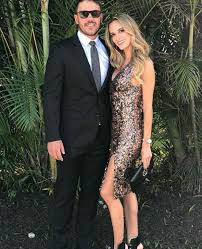 Garth brooks' current wife (his second) is fellow country singer trisha yearwood. Brooks Koepka Girlfriend Jena Sims Sizzles In Stunning Pics As Star Goes For Masters Glory Golf Sport Express Co Uk