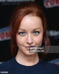 Lindy Taylor's Instagram, Twitter & Facebook