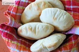 Pita Mit Buttermilch Und Sauerteig Pita With Buttermilk And Sourdough Recipe Sourdough Food Bread Baking