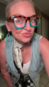 What to Wear to See Matt Matthew's