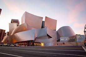 Les 10 Plus Beaux Projets De Frank Gehry Gehry Architecture Contemporary Architecture Frank Gehry Architecture