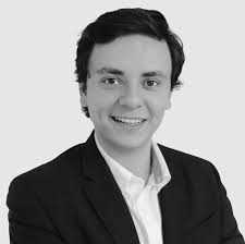 Daniel Zea's Instagram, Twitter & Facebook