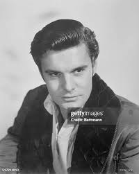 43 fotos e imágenes de alta resolución de Frances Heflin