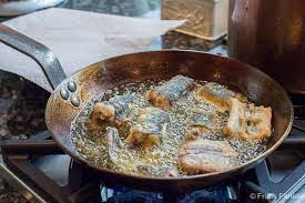 A Neapolitan Christmas Capitone Fritto Fried Eel Memorie Di Angelina Recipe Eel Recipes Food Gourmet Recipes