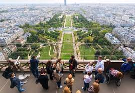Eiffelturm paris das datum der wiedereröffnung im sommer 2021 wurde nun bekanntgegeben.die beliebte sehenswürdigkeit der welt eröffnet am 16. Make Your Up The Eiffel Tower From The Esplanade To The Summit