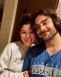 Chase Bradshaw's Instagram, Twitter & Facebook