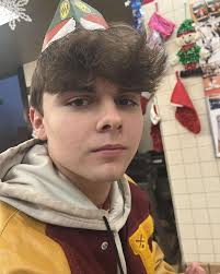 cash moore (@_cmoore241_) • Instagram photos and videos