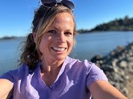 Ashley Brady's Instagram, Twitter & Facebook