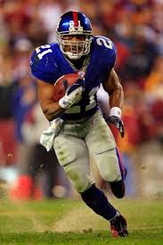 The 100 Greatest Pro Running Backs Of All Time Nos 25 1 Ny Giants Football Giants Football New York Football