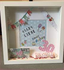 So kann das geburtstagskind das geld als startkapital für eine. Geschenkideen 60 Geburtstag Frau Basteln Bildrahmen Baby Handmade Memory Product Gutschein Geburtstag Geldgeschenk Bilderrahmen Geschenke