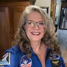 Kirsten Wilson (@teachkiwi)