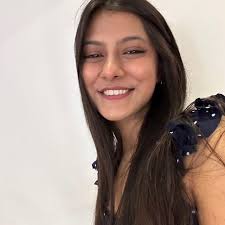 Esha Joshi (@eshoii)