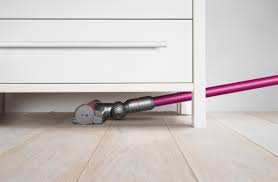On hardwood, the motorhead performed even worse with cheerios. Best Buy Dyson V7 Motorhead Cord Free Stick Vacuum Fuschia 227591 01