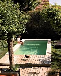 Diese Kleine Hinterhof Pools Zeigen Wie Ein Splash Make In Dem Tiniest Spaces In 2020 Small Backyard Pools Small Pools Garden Pool