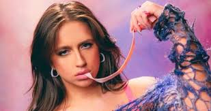 Tate McRae's Miss Possessive 2025 tour setlist in full