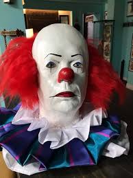 I just can't help myself. 😂🤣 I used to be fun. Now I get excited about  different wax melt scents