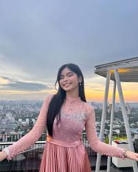 Penampilan Tak Sesuai Dengan Usia 14 Tahun, Qistina Raisah Dah Sedia Kena  Kecam Cuma.. | SYOK