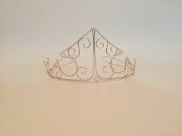 Sleeping Beauty Tiara Aurora Crown Disney Princess Dress Up Accessories Hair Bling Little Girl Gift In 2020 Disney Princess Jewelry Little Girl Gifts Disney Princess Dress Up
