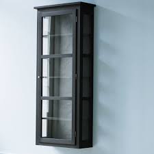 Neue Vitrinen Von Lindebjerg Creme Guides Bucherschrank Mit Glasturen Vitrine Ikea Pinterest