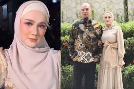 Makhluk tuhan paling seksi choreo by babby fits dance. Tampil Berkilauan Dengan Gaun Mewah Khas India Saat Pemotretan Mulan Jameela Pancarkan Aura Makhluk Tuhan Paling Seksi Istri Ahmad Dhani Berkelakar Tapi Ini Versi Syariah Grid Id Line Today