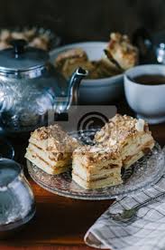 Traditionelle Russische Hausgemachte Kuchen Napoleon Blatterteig Fototapete Fototapeten Yarrow Vanillepudding Napoleon Myloview De